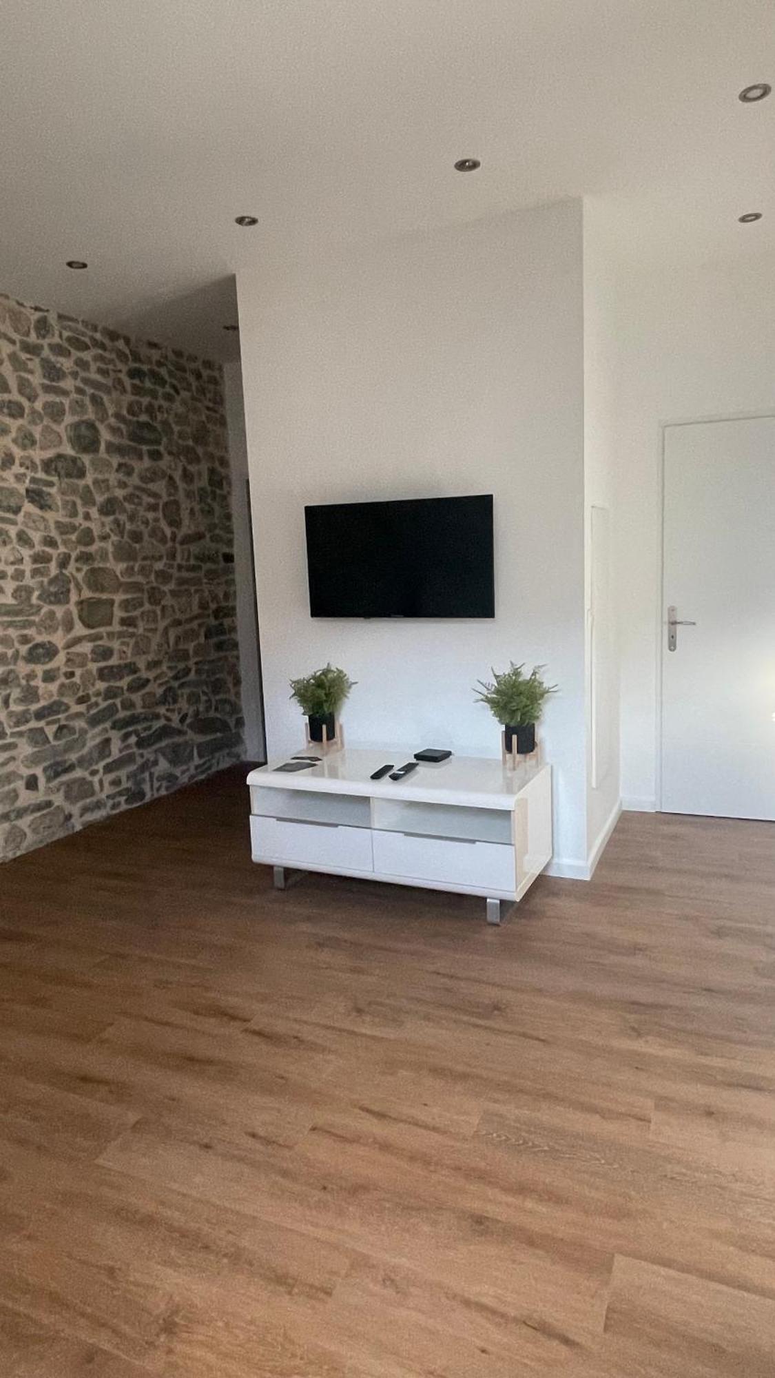 בונוויל Appartement Cosy Et Calme מראה חיצוני תמונה
